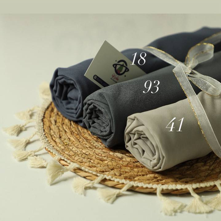 مناديل طبقيتين