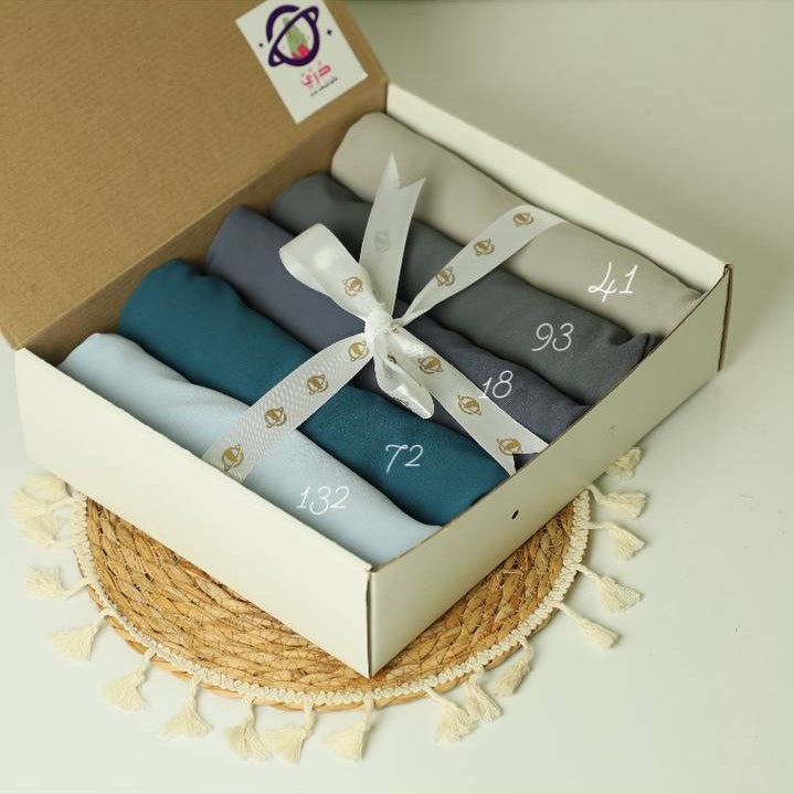 مناديل طبقيتين