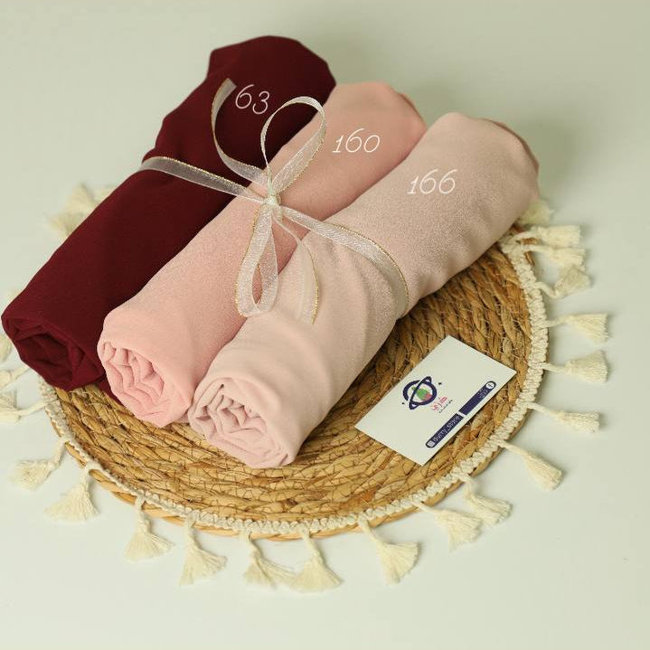 مناديل طبقيتين